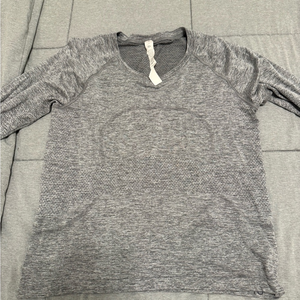 Grey swiftly lululemon long sleeve